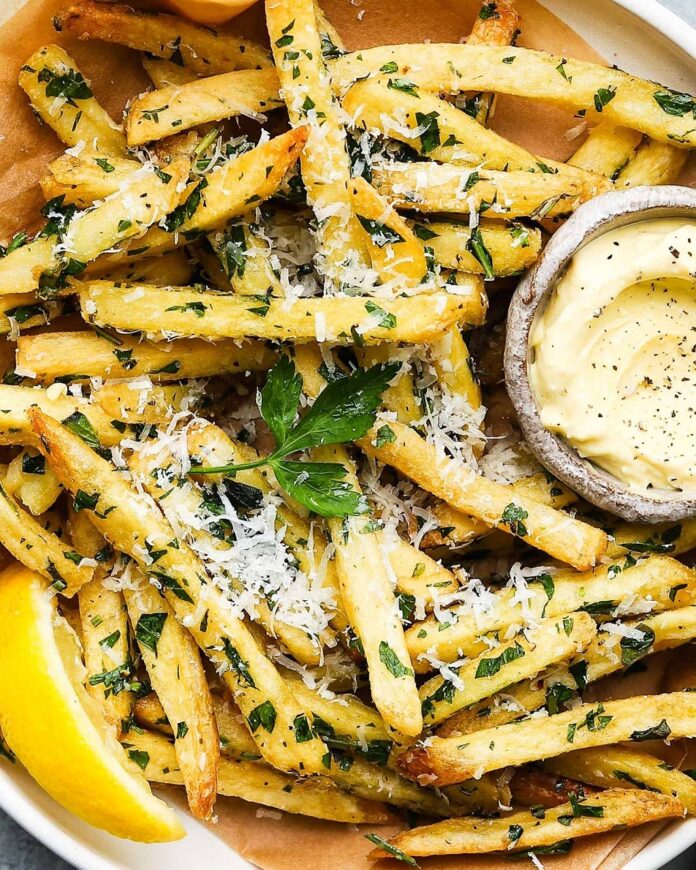 Celebrate National Potato Day With These Low-Calorie Garlic Parmesan Fries