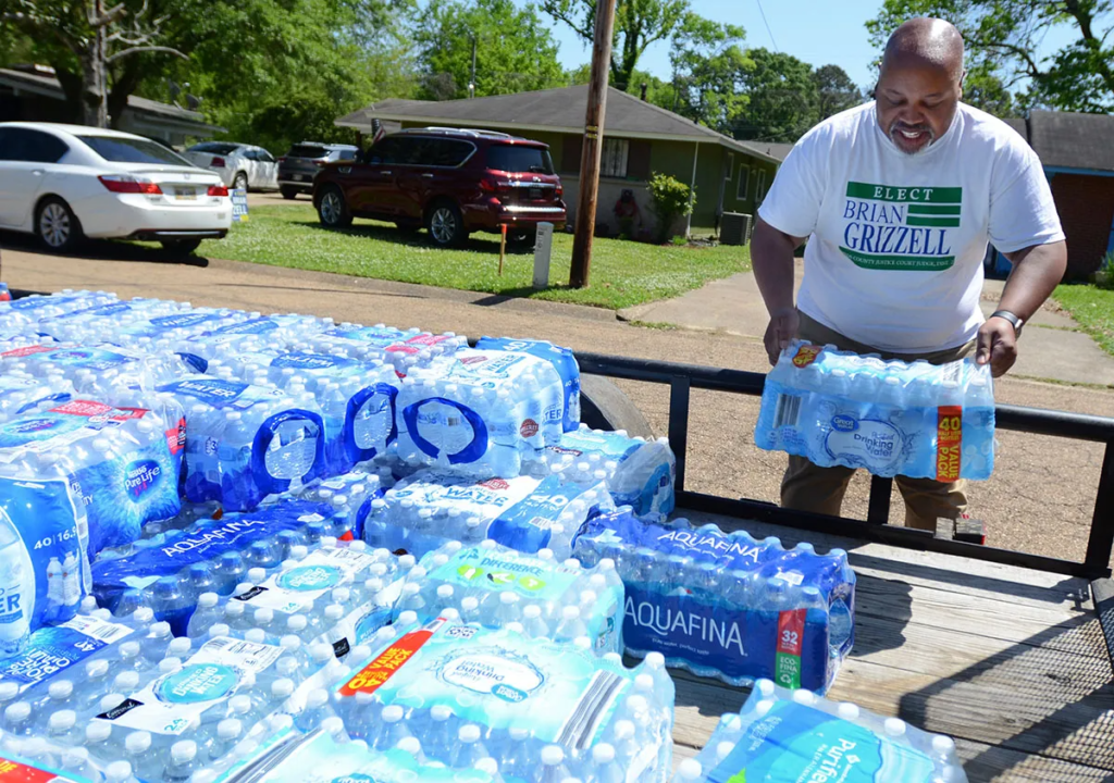 Running Water Returns To Jackson, MI, Amid Water Crisis – But Still Undrinkable